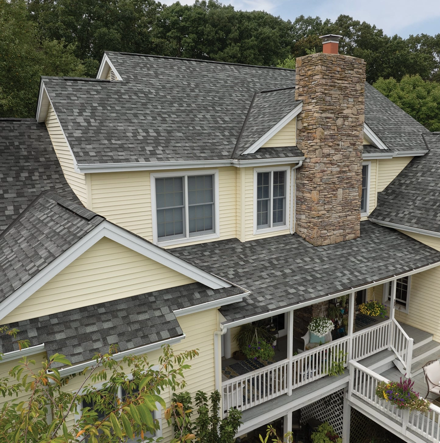 Florida home with Dynasty Summit Grey roof