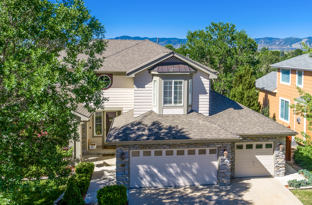 Florida home with Legacy Scotchgard Weathered Wood roof