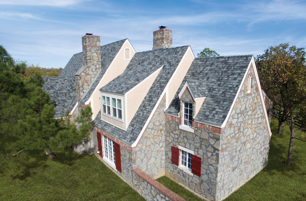 Florida home with Vista AR Storm Grey roof